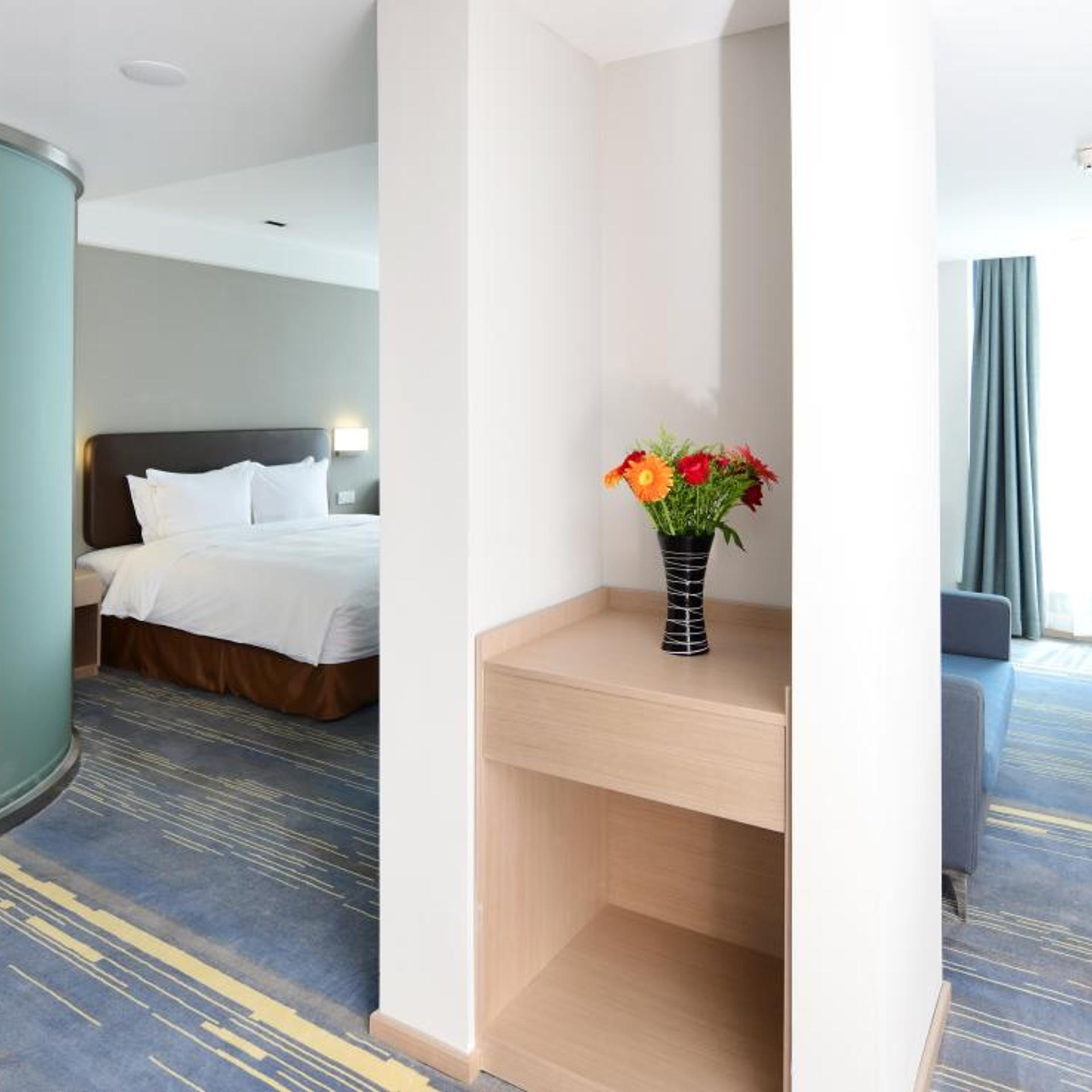 holiday inn express changchun high tech zone by ihg