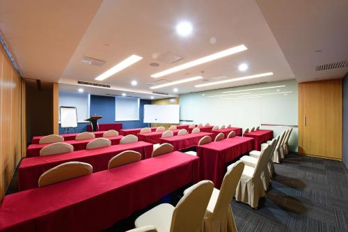 holiday inn express changchun high tech zone by ihg
