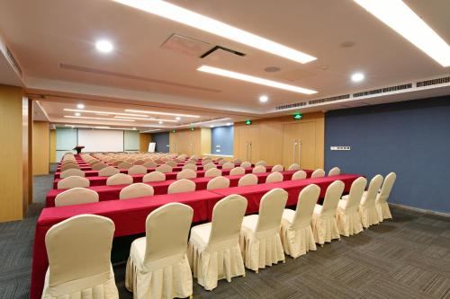 holiday inn express changchun high tech zone by ihg
