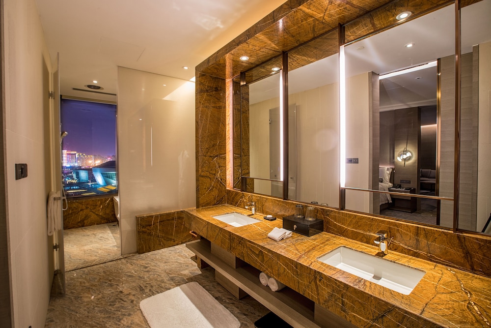 intercontinental taiyuan by ihg