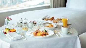 Intercontinental Taiyuan By Ihg,Taiyuan South Railway Station>>Taiyuan,5 star