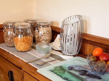 Lower Thornton Farm,Devon>>Dawlish,3 star