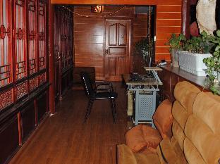 lijiang peach hostel