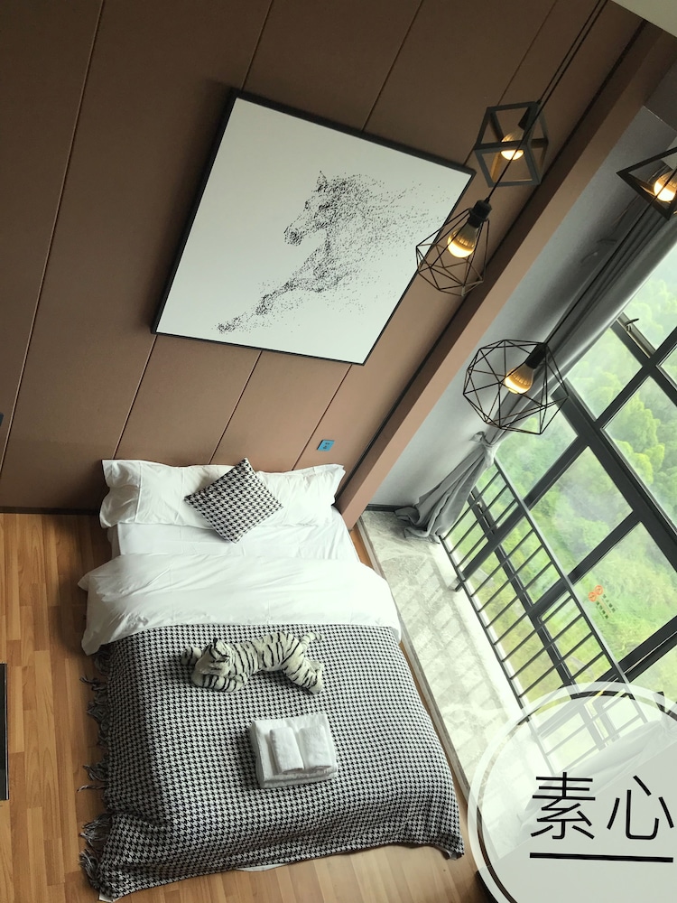 lavendar apartment chimelong branch