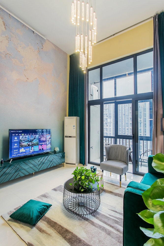 lavendar apartment chimelong branch