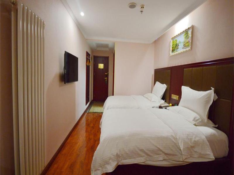 Greentree Inn Fuyang Taihe County South Xiyang Road Hotel,Fuyang>>Bozhou,3 star