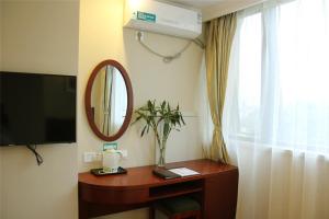 greentree inn north weihai station north international bathing beach hotel