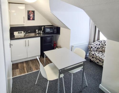 Station House Plymouth,Millbrook>>Devon,3 star
