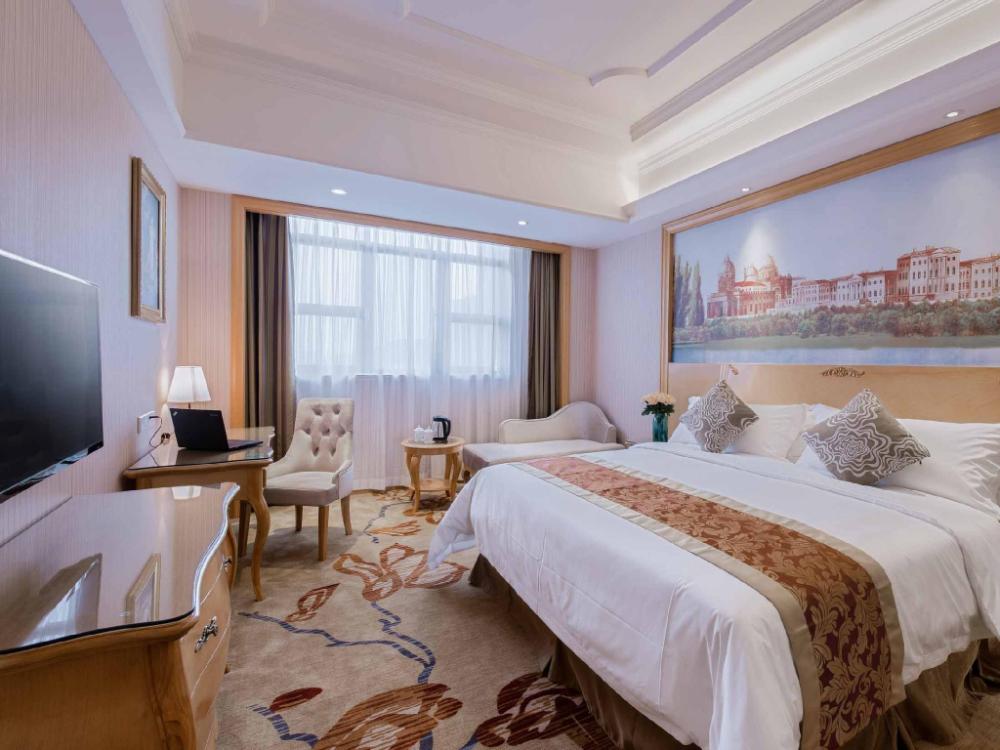 vienna int hotel shenzhen tianan digital city