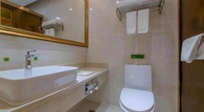 vienna int hotel shenzhen tianan digital city