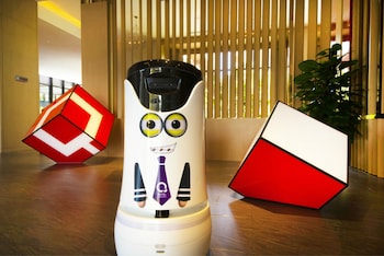 q hotel haikou meilan