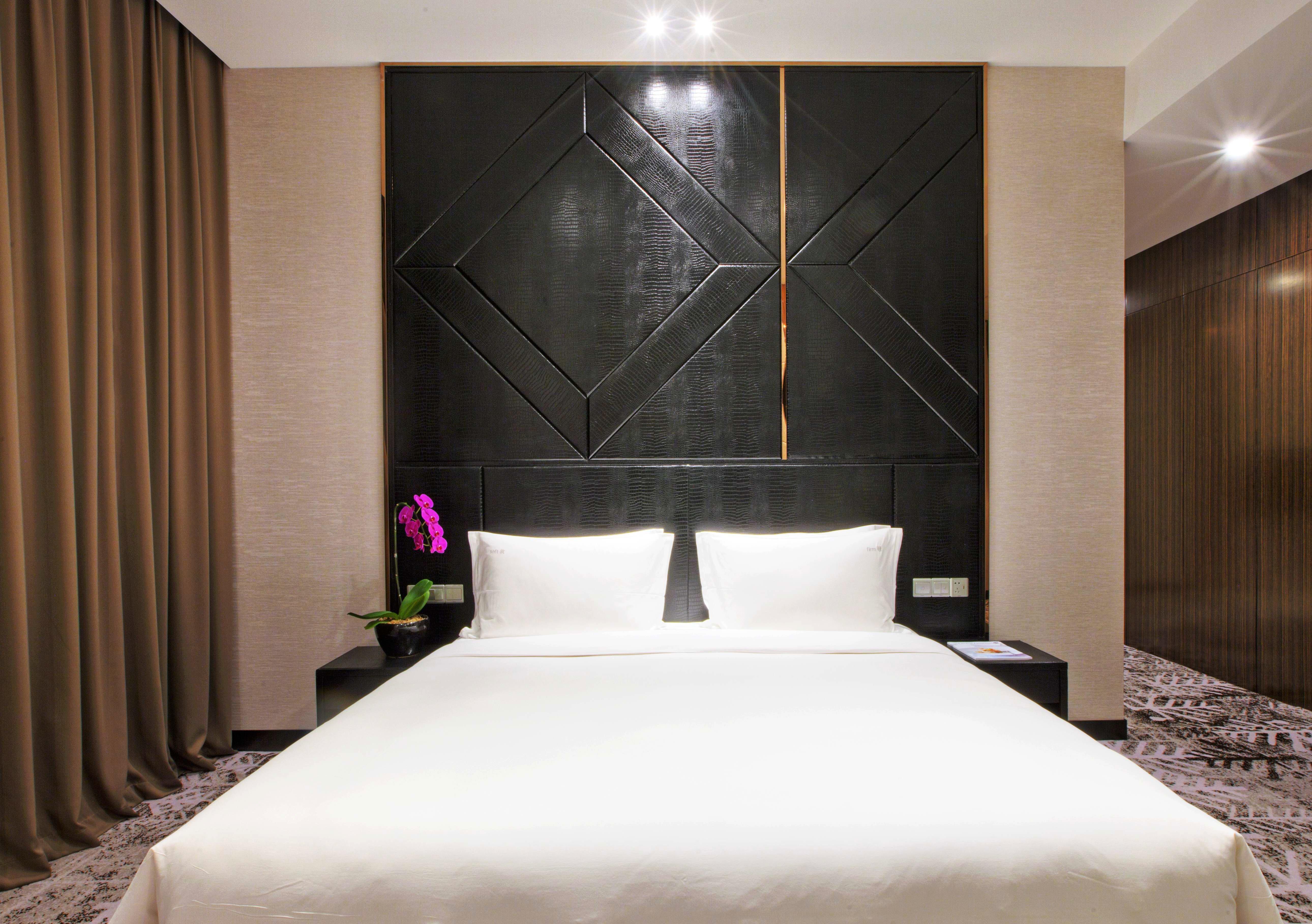 crowne plaza shanghai jinshan by ihg