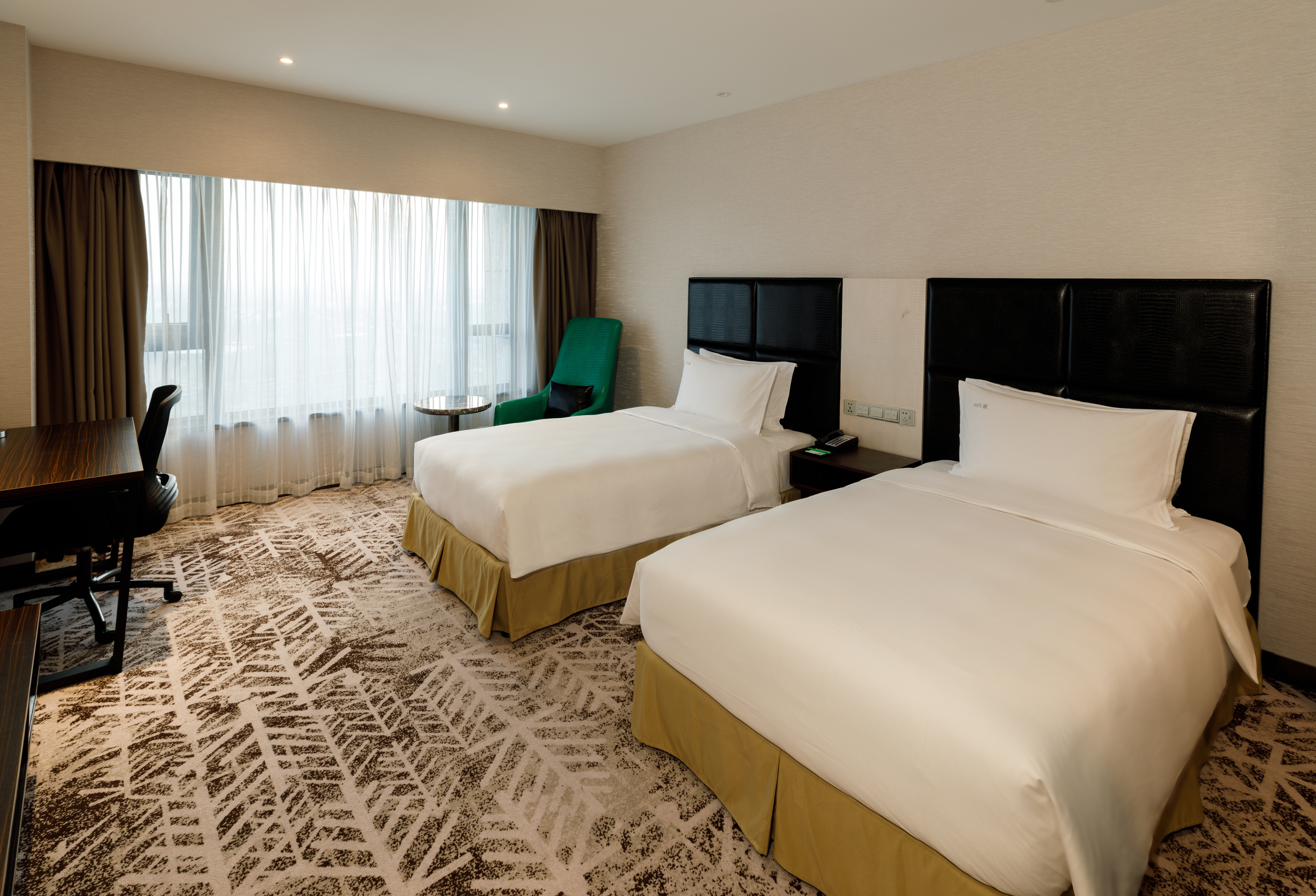crowne plaza shanghai jinshan by ihg