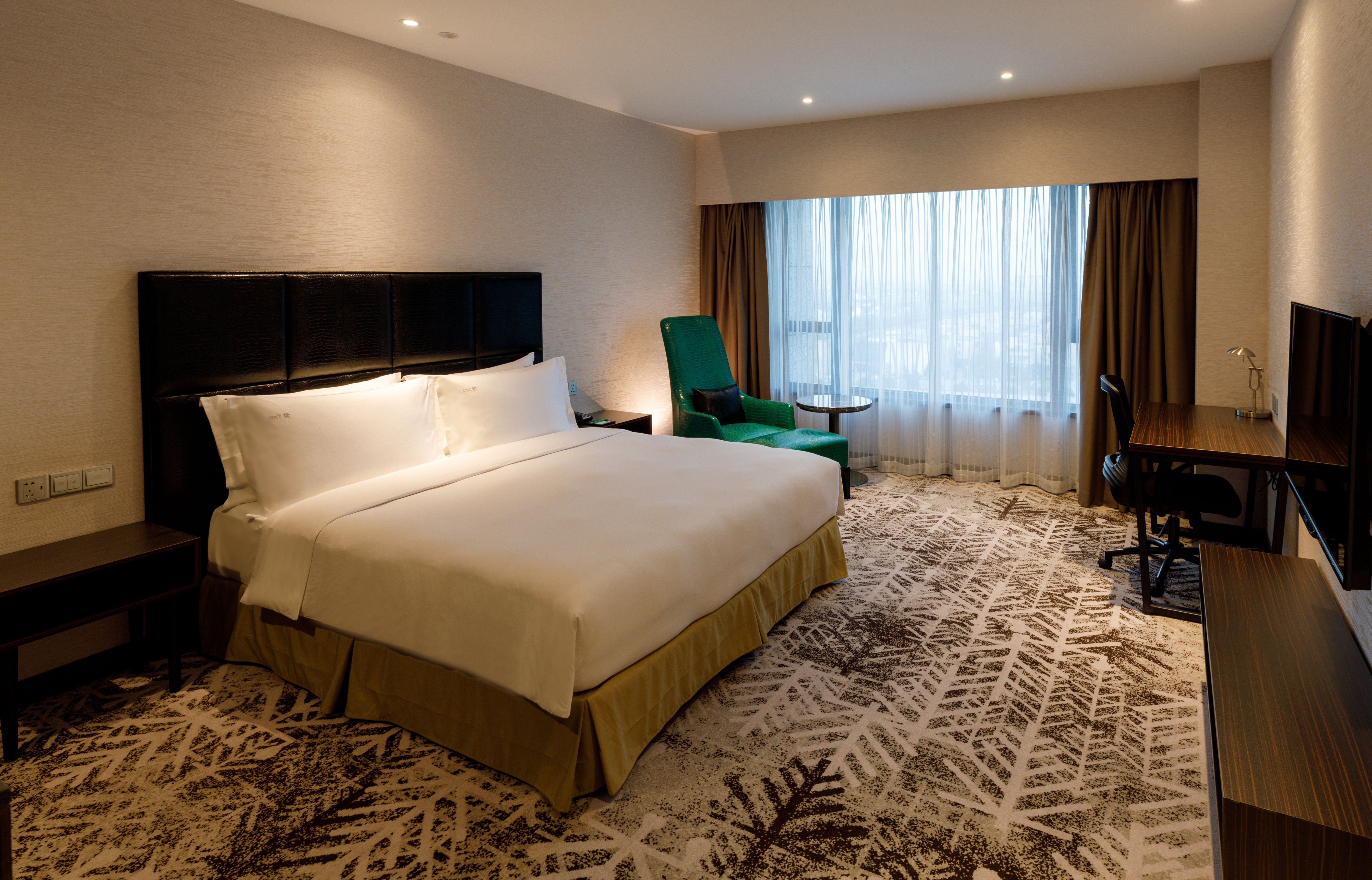 crowne plaza shanghai jinshan by ihg