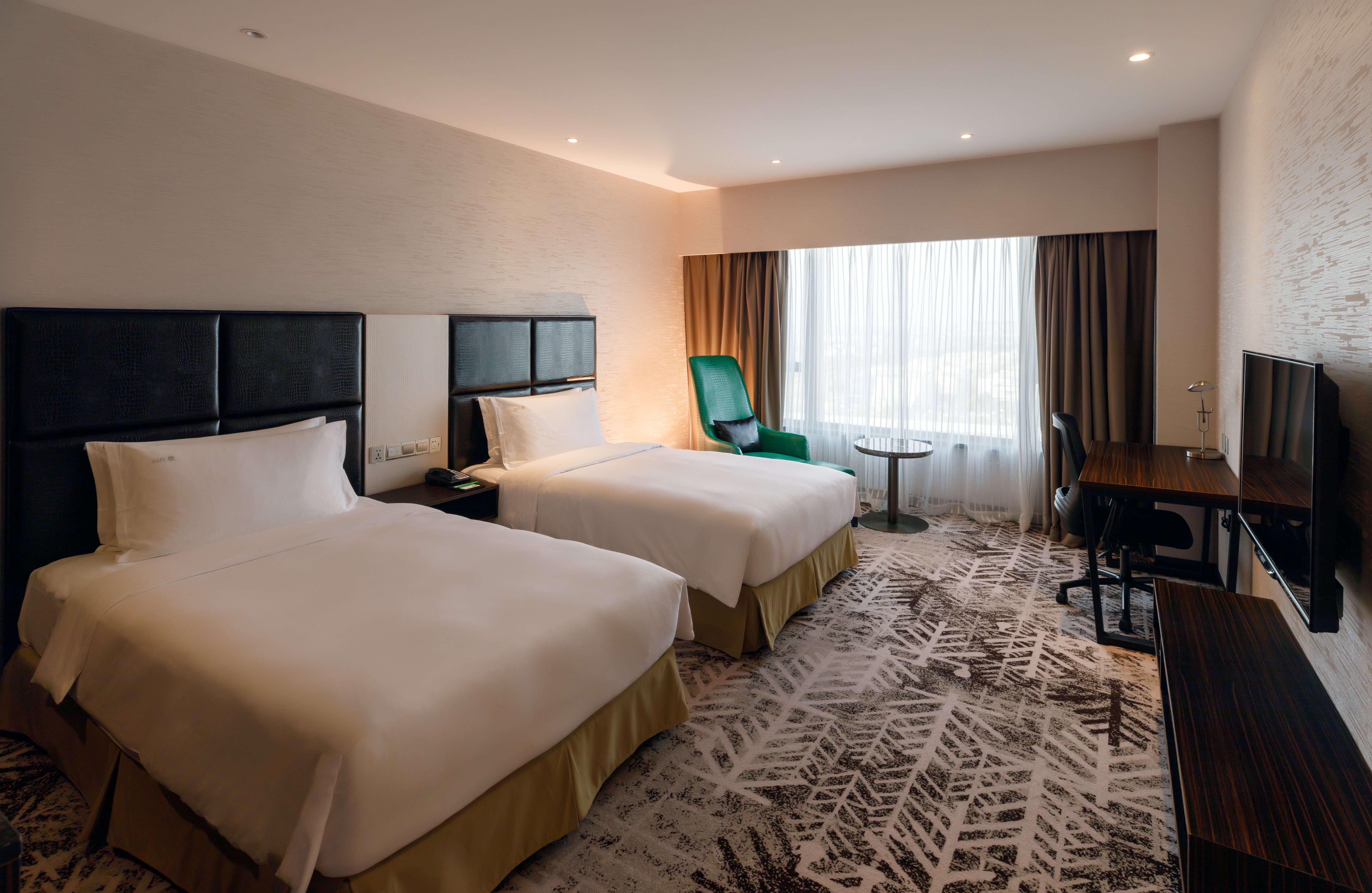 crowne plaza shanghai jinshan by ihg