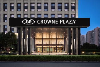 crowne plaza shanghai jinshan by ihg
