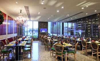 crowne plaza shanghai jinshan by ihg