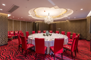 crowne plaza shanghai jinshan by ihg