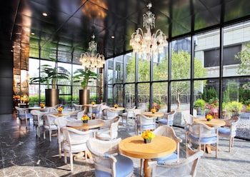 crowne plaza shanghai jinshan by ihg