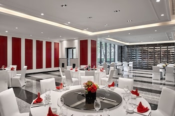 crowne plaza shanghai jinshan by ihg