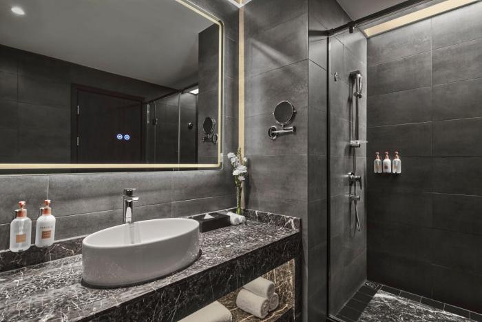 crowne plaza shanghai jinshan by ihg
