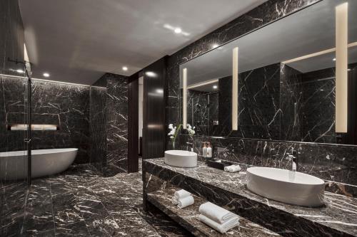 crowne plaza shanghai jinshan by ihg