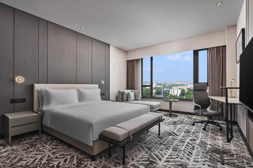 crowne plaza shanghai jinshan by ihg