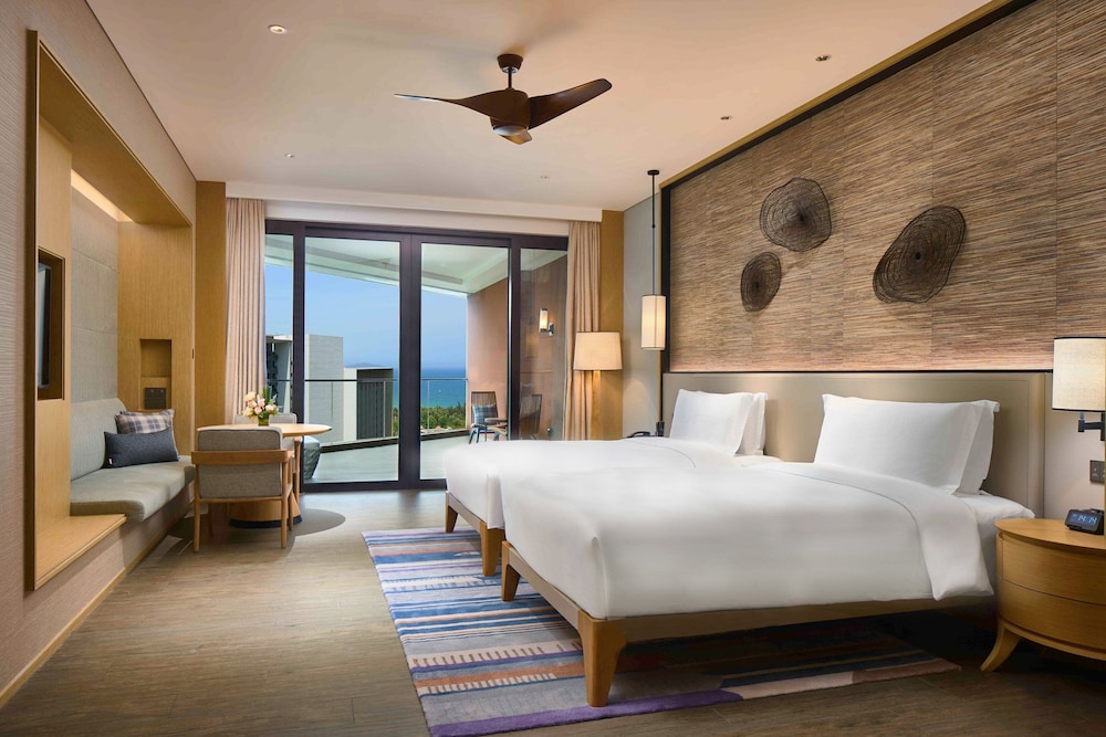 crowne plaza sanya haitang bay resort by ihg
