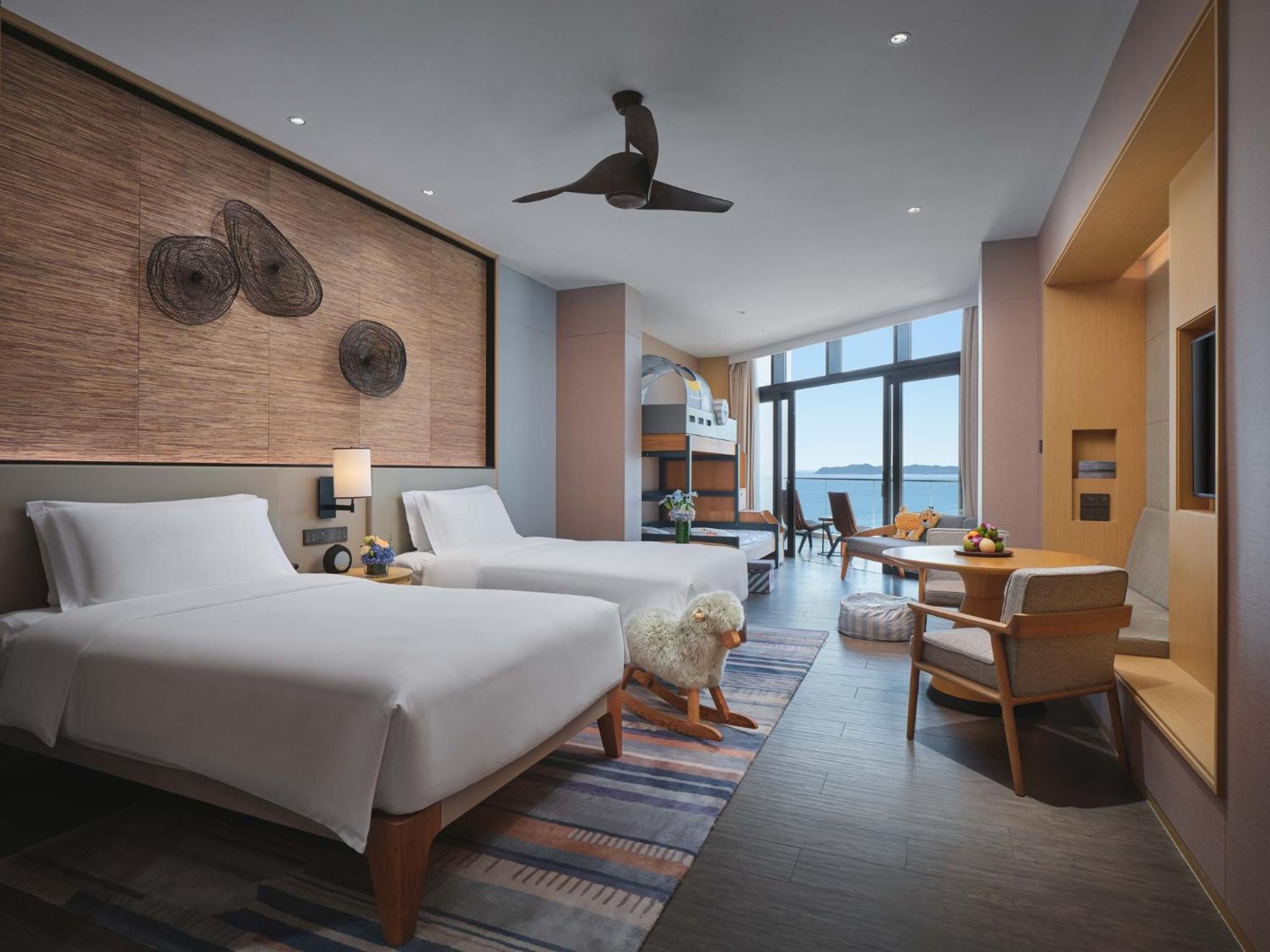 crowne plaza sanya haitang bay resort by ihg