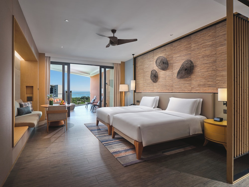 crowne plaza sanya haitang bay resort by ihg