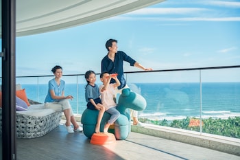 Crowne Plaza Sanya Haitang Bay Resort By Ihg,Haitang>>Hainan,4 star