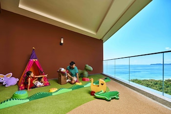 Crowne Plaza Sanya Haitang Bay Resort By Ihg,Haitang>>Hainan,4 star