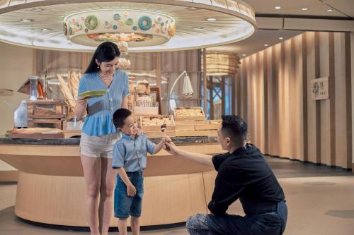 crowne plaza sanya haitang bay resort by ihg