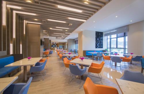 holiday inn express guian yungu by ihg
