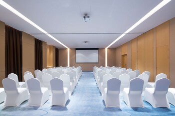 hilton garden inn qidong