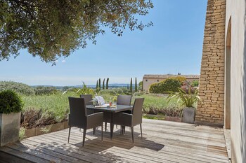 saint saturnin les apt