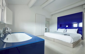 Domaine Des Andéols,Avignon>>Apt,4 star