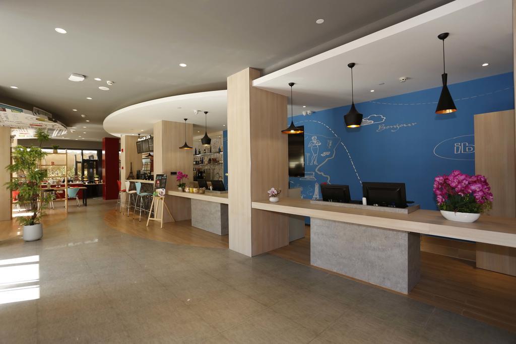 Ibis Kunming Beijing Rd,Fengshui Baowu Zhanlanting>>Kunming,3 star