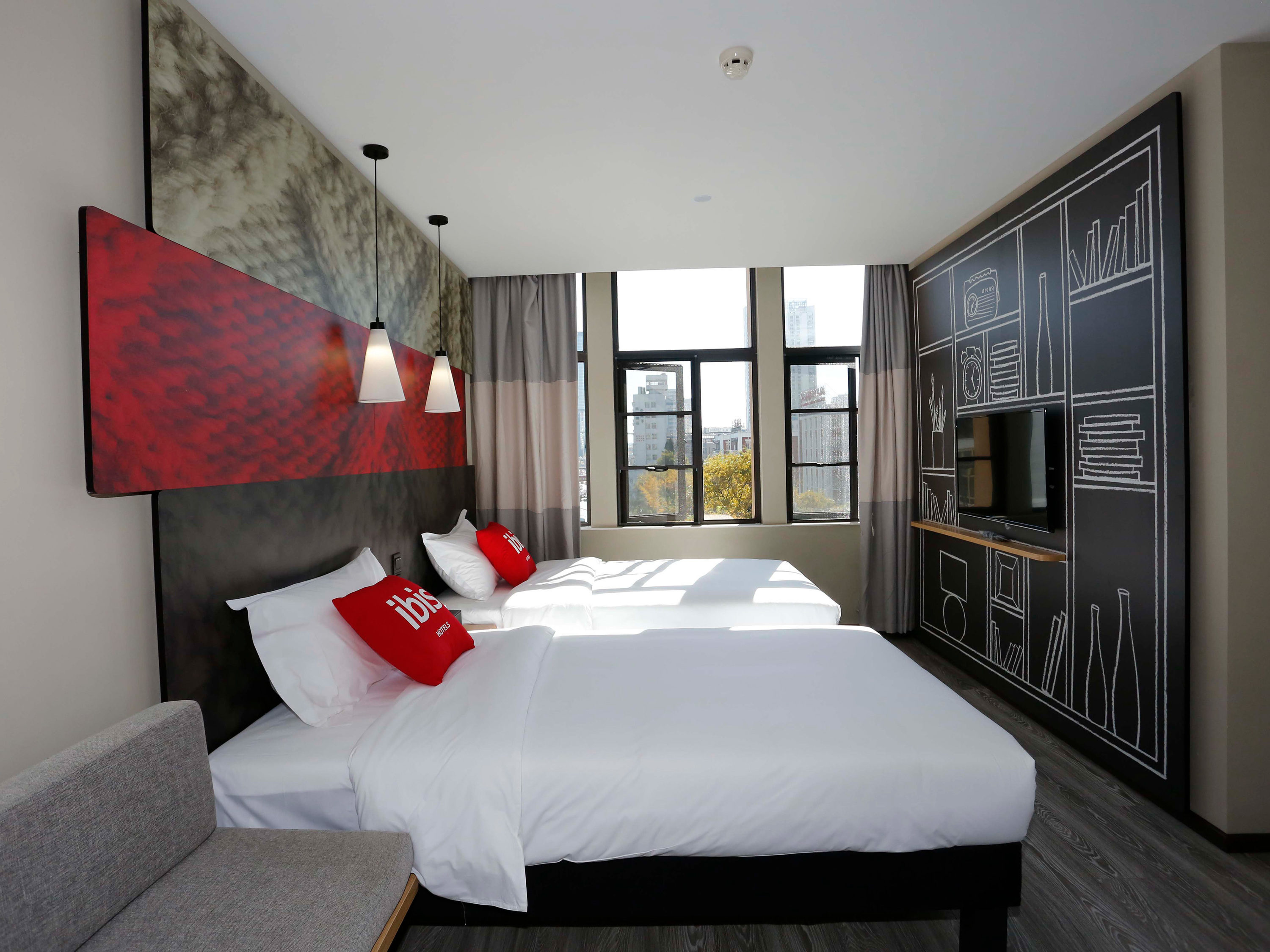 ibis kunming beijing rd