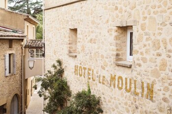 Le Moulin, Lourmarin, A Beaumier Hotel,Cadenet>>Avignon,4 star