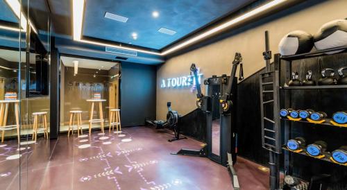 atour hotel hongqiao hub national exhibition center shanghai