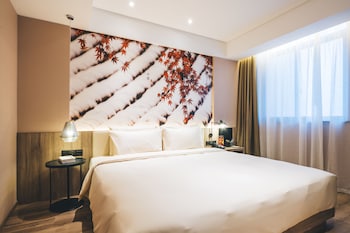 atour hotel hongqiao hub national exhibition center shanghai