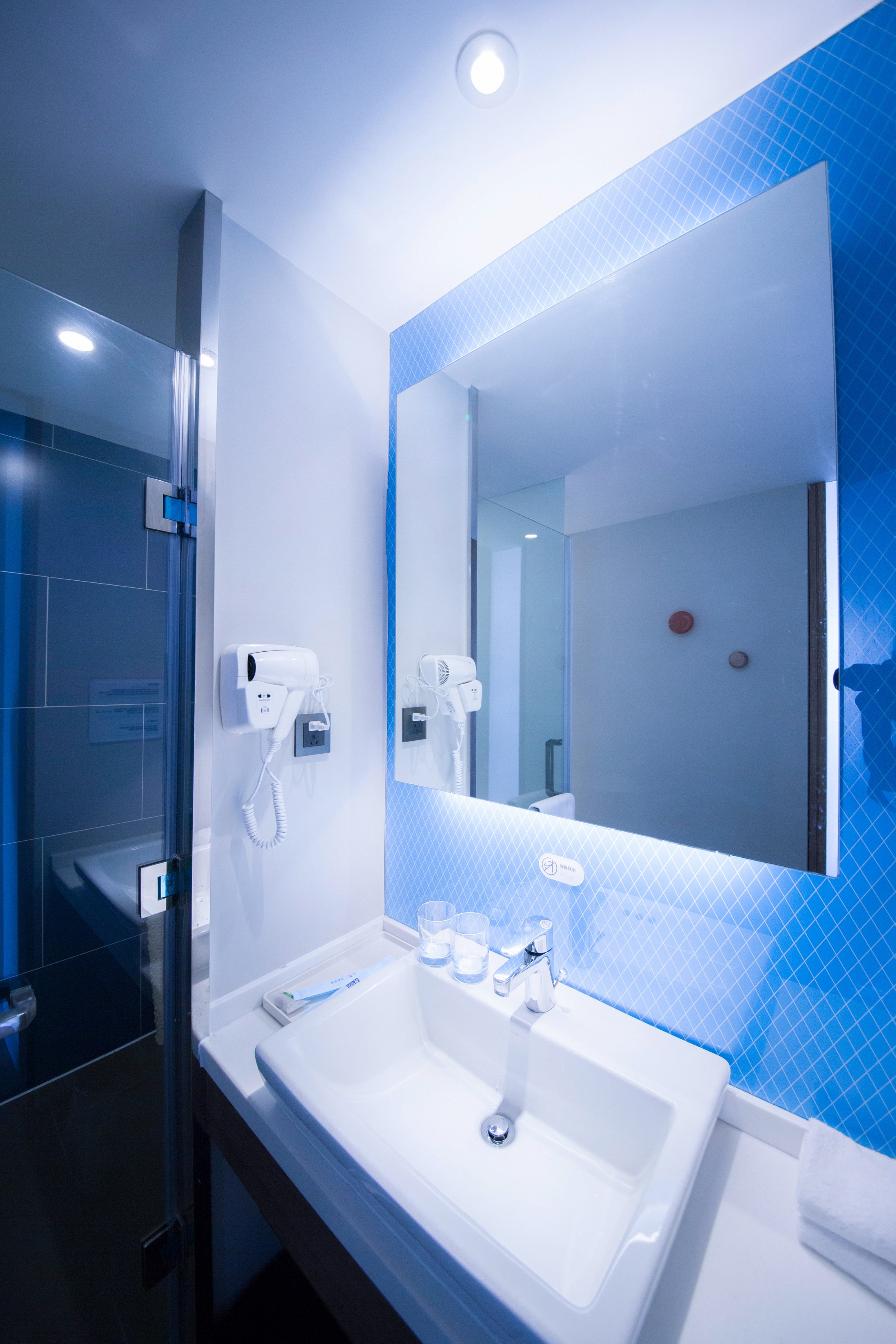 holiday inn express sanya bay by ihg