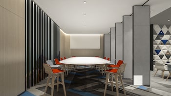 holiday inn express sanya bay by ihg