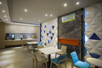 holiday inn express sanya bay by ihg