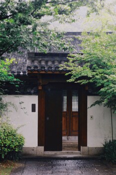 ahnluh lanting shaoxing hotel and resort