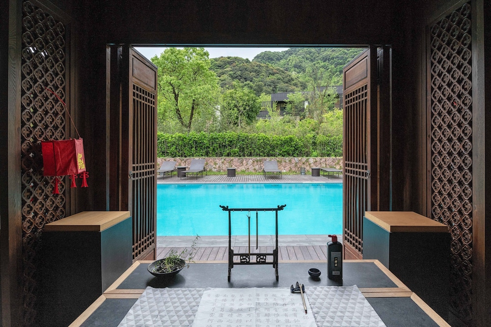 ahnluh lanting shaoxing hotel and resort