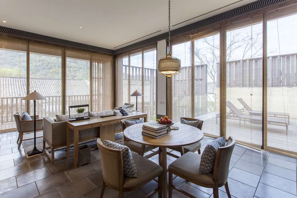 ahnluh lanting shaoxing hotel and resort