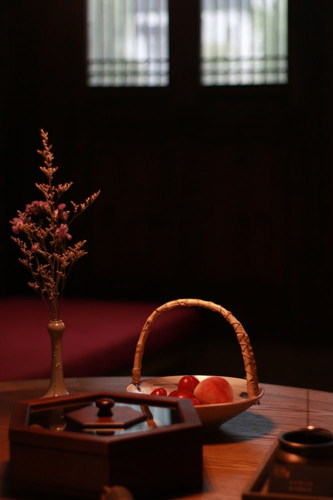 ahnluh lanting shaoxing hotel and resort