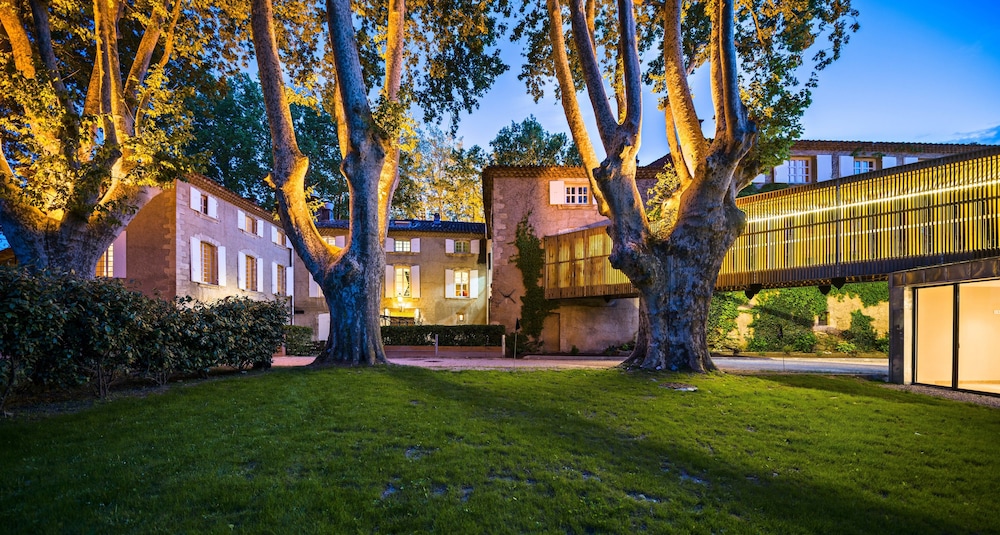 moulin de vernegues hotel